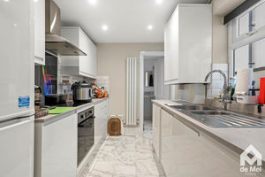 Photo 5- click for photo gallery